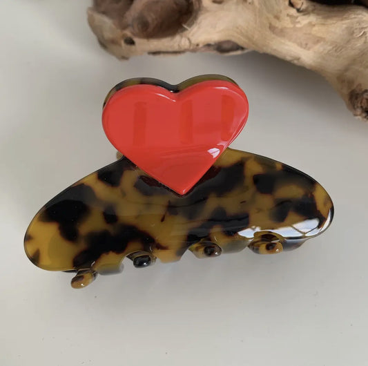 Heart Tortoiseshell Claw