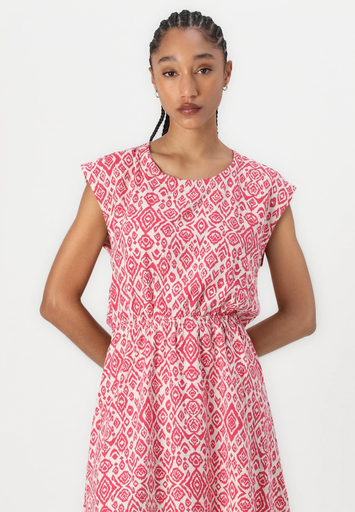 Linno Dress