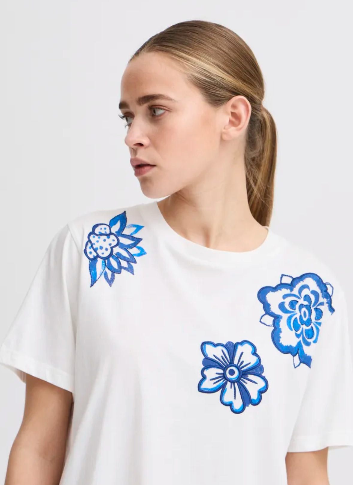 Majou Tee