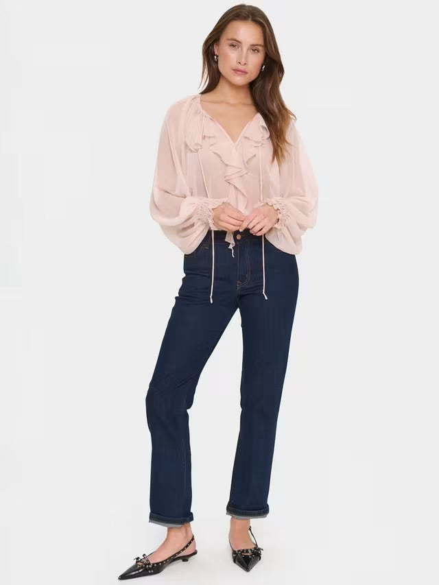 Lazie Blouse