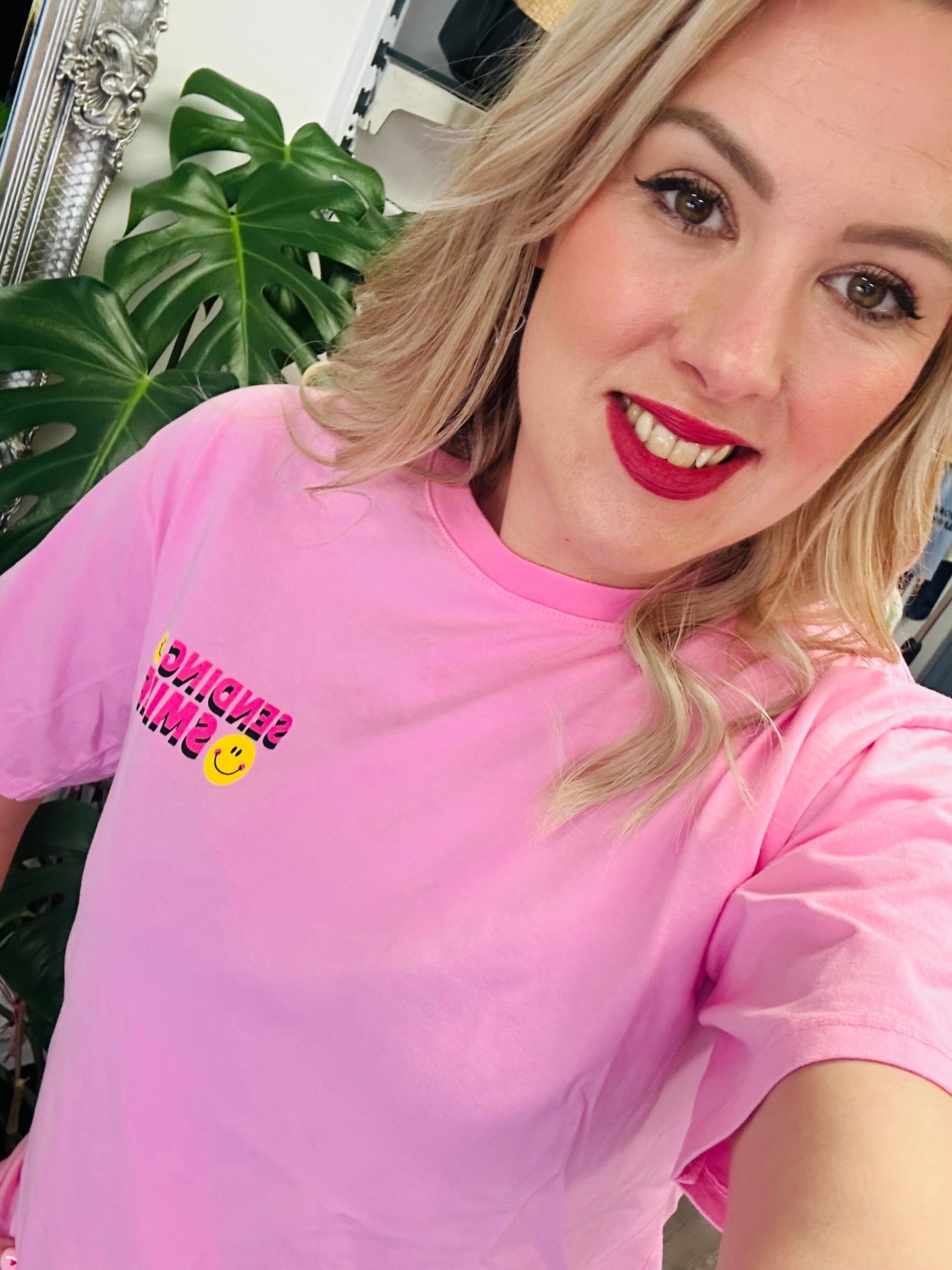 Sending Smiles Tee