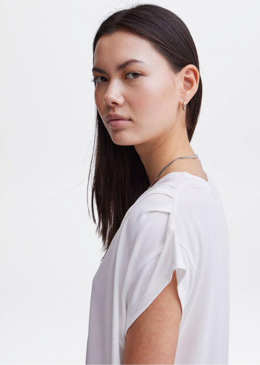 Lisken White - Rogue Boutique UK