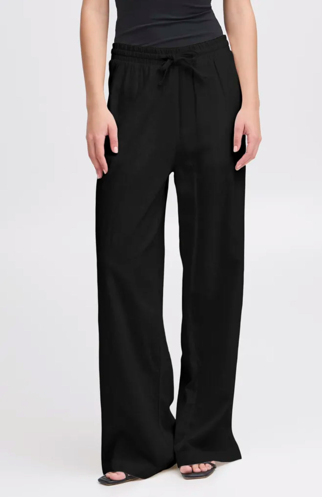 Linno Pants Black