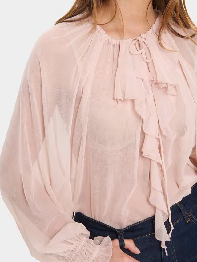 Lazie Blouse