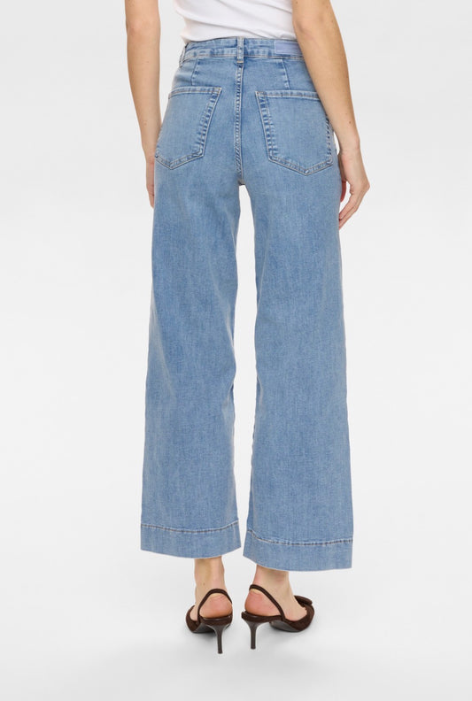 Paris Cropped Jean Light Blue