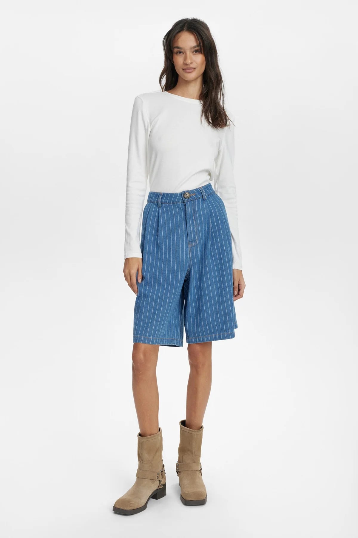 Lucie Shorts