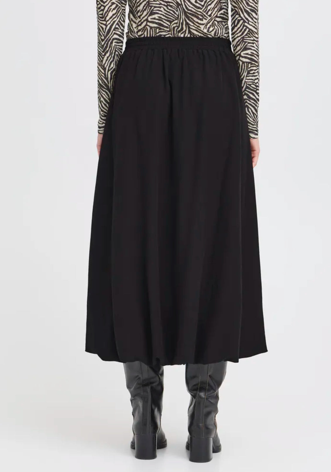 Larina Skirt