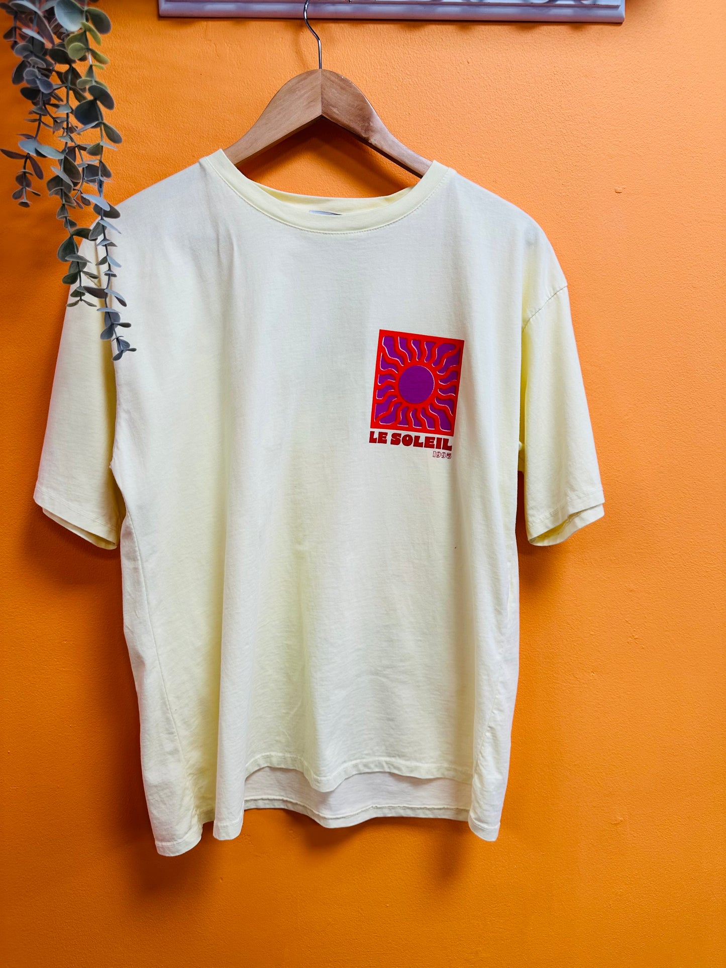Le Soleil Tees
