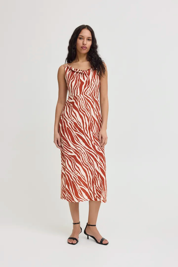 Yardeen Dress