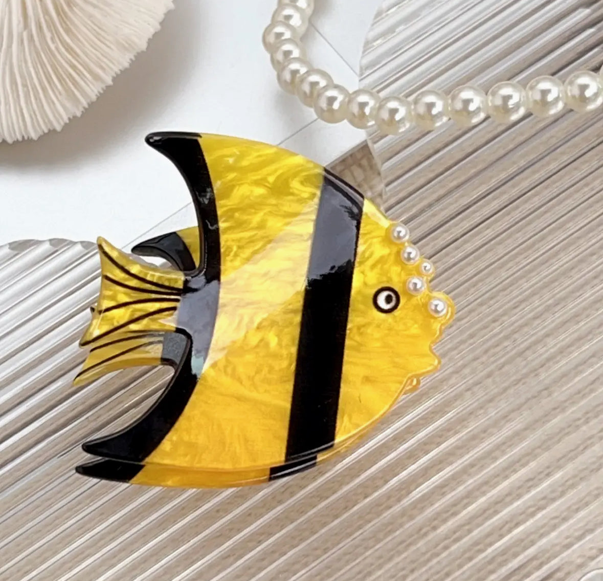 Angelfish Claw Clip in Yellow & Black