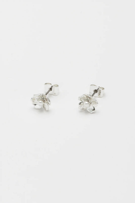Buttercup Studs