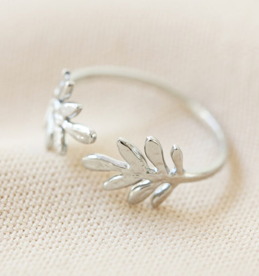 Fearn Leaf Ring