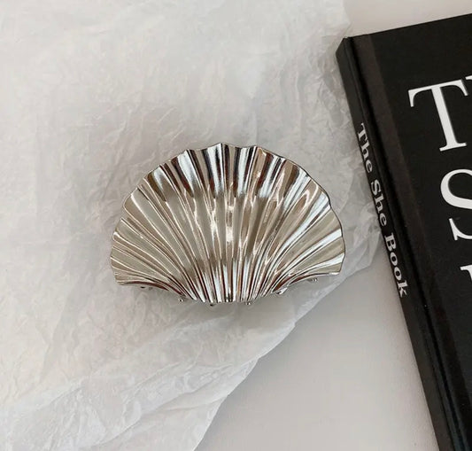 Silver Shell Hair Claw - Rogue Boutique UK