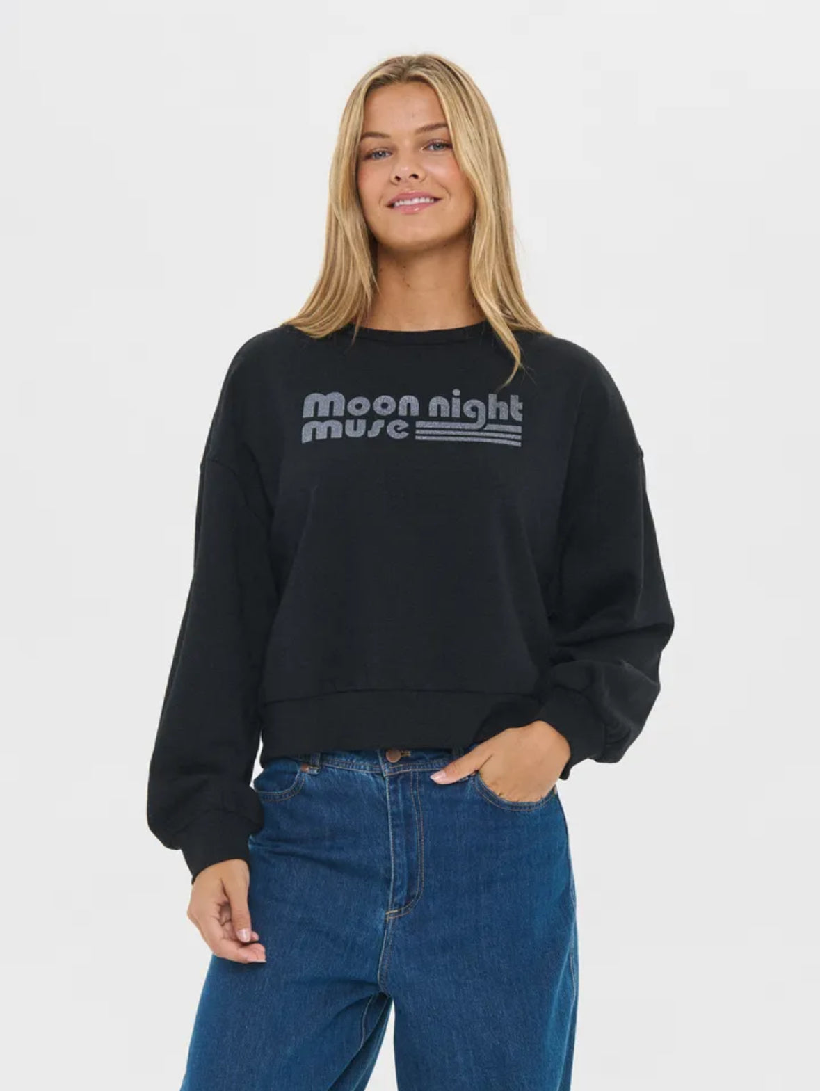 Nevanna Sweatshirt