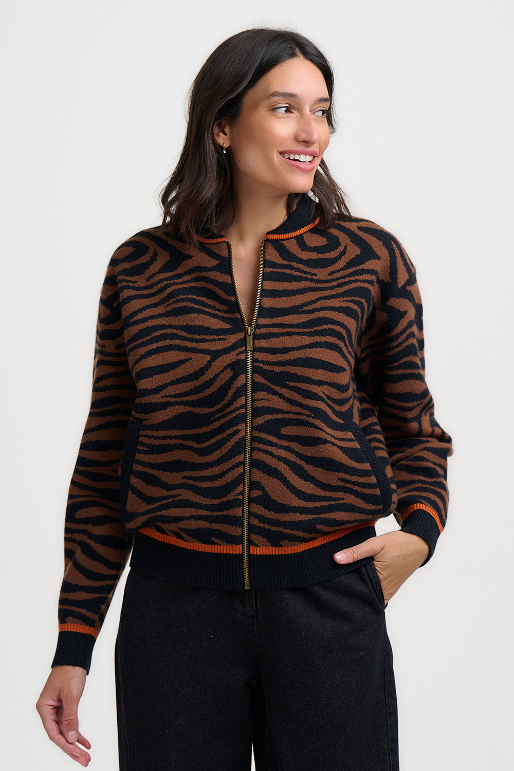 Solana Tiger Knitted Bomber