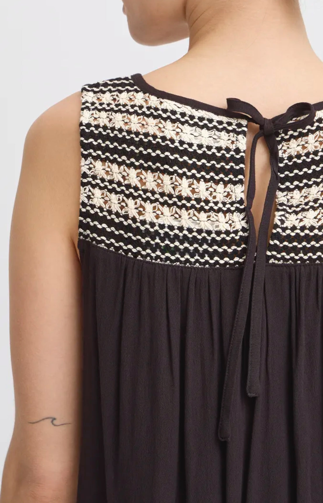 Ragni Top