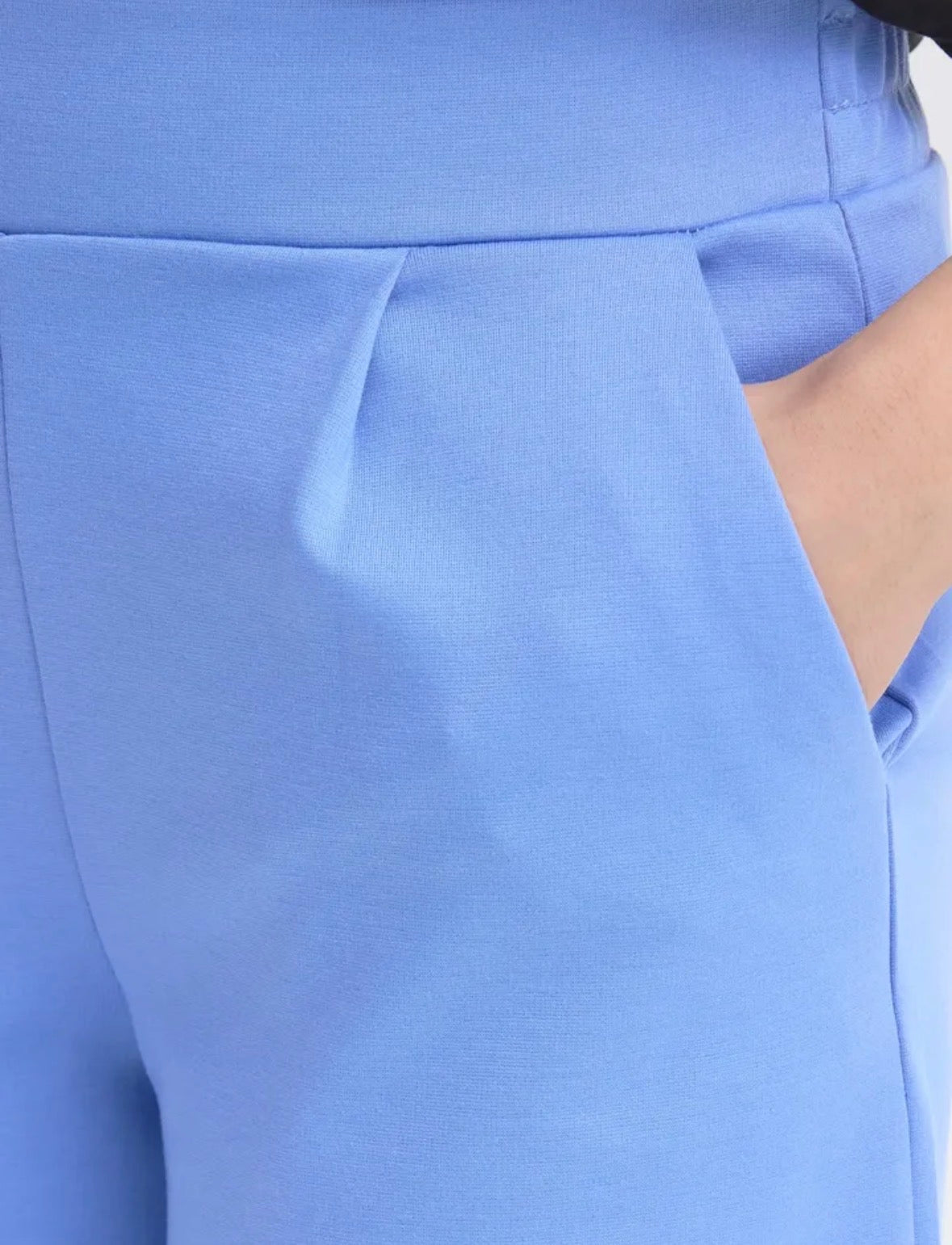 Kate Cropped Pants Wedgewood Blue