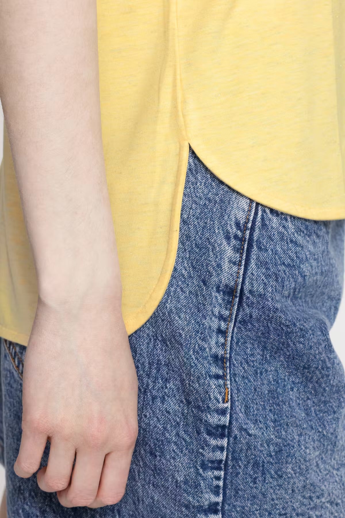 Rebel Tee Mellow Yellow