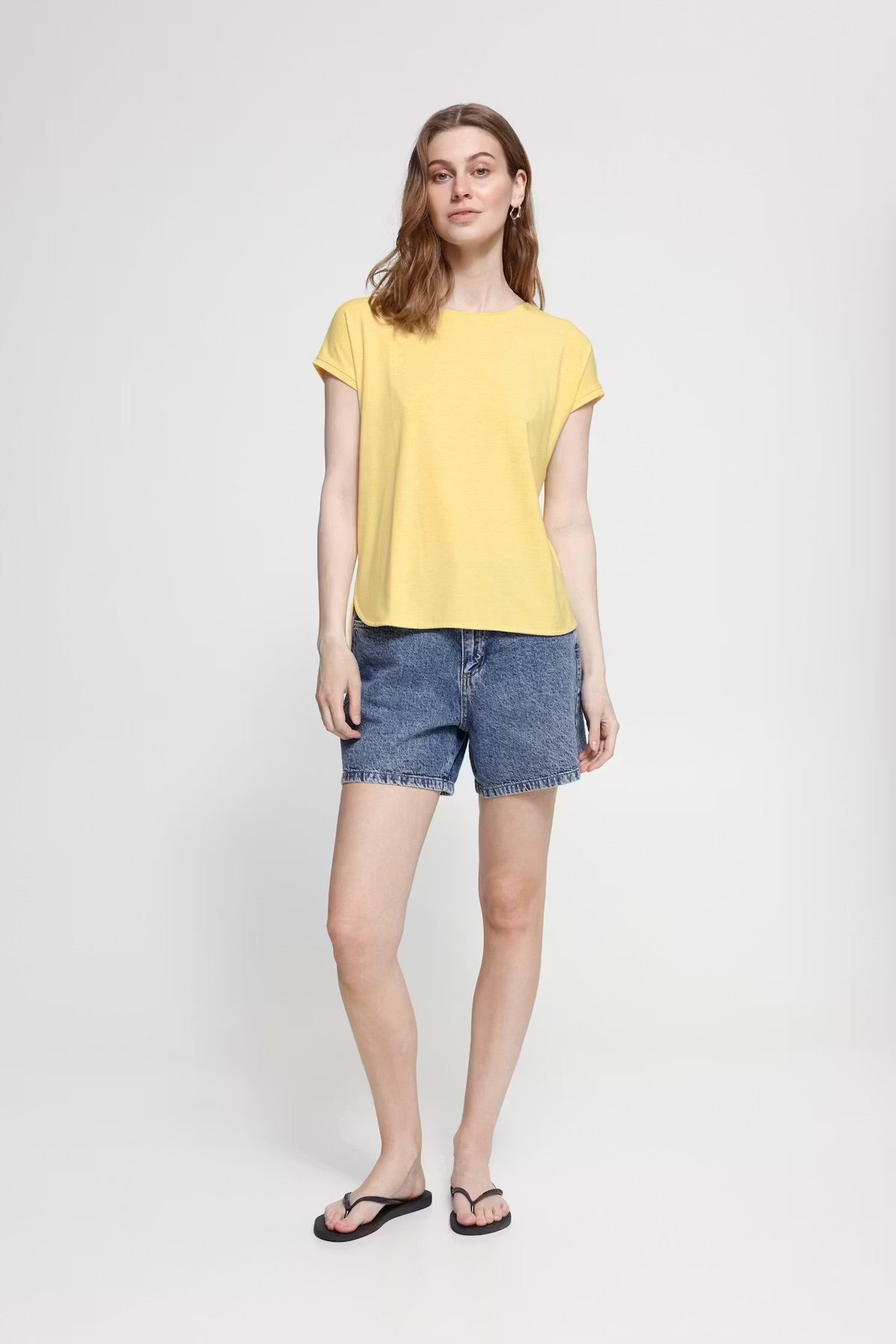 Rebel Tee Mellow Yellow