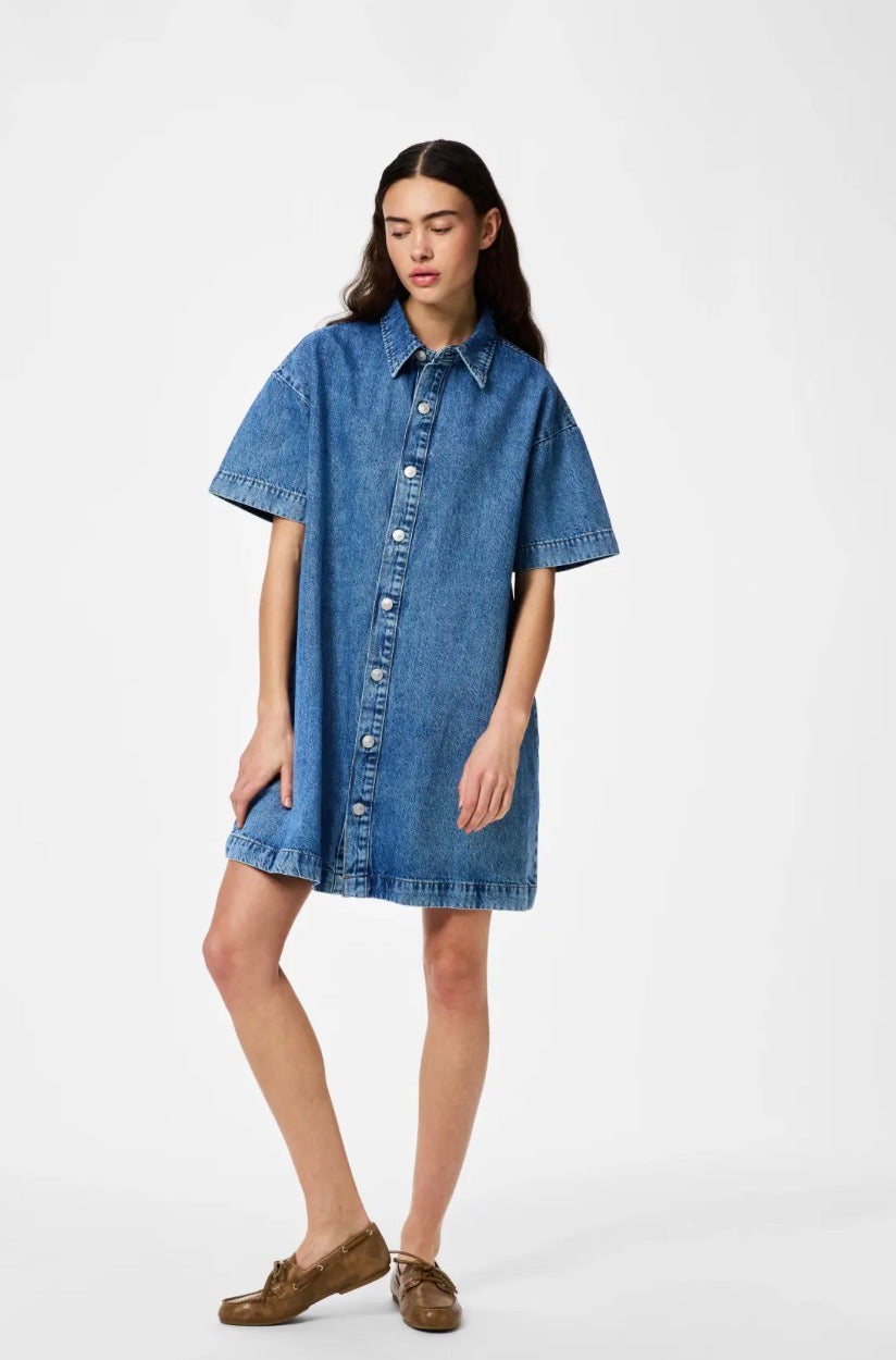 Sky - Rogue Boutique UK