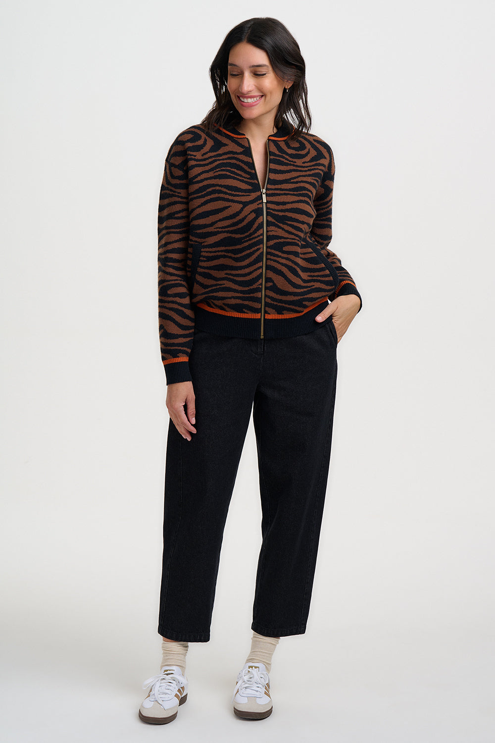 Solana Tiger Knitted Bomber