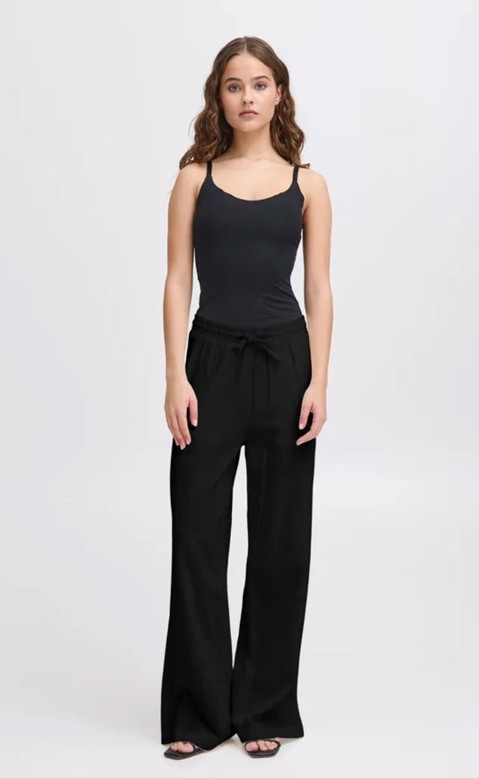 Linno Pants Black