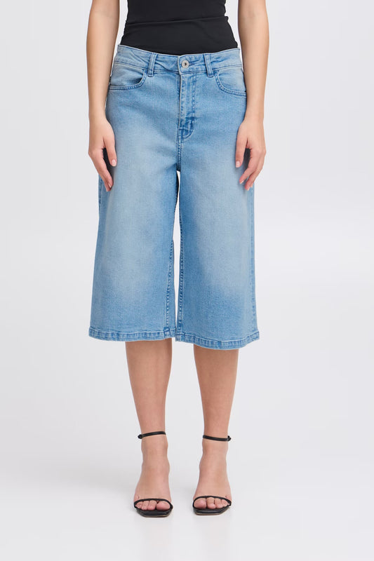 Cally Jorts