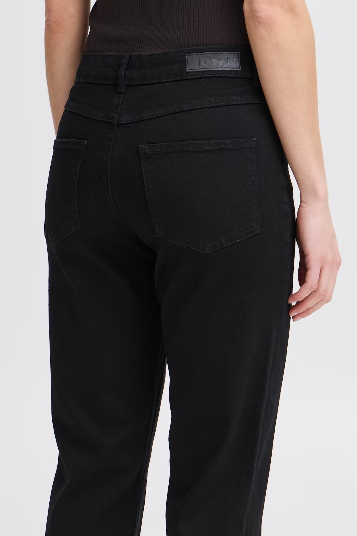 Raven Twiggy Jeans Black