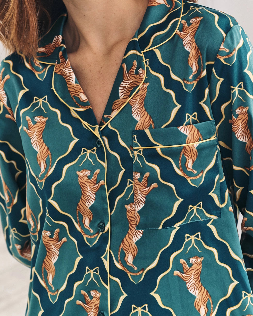 Satin Glided Tigers Pyjama