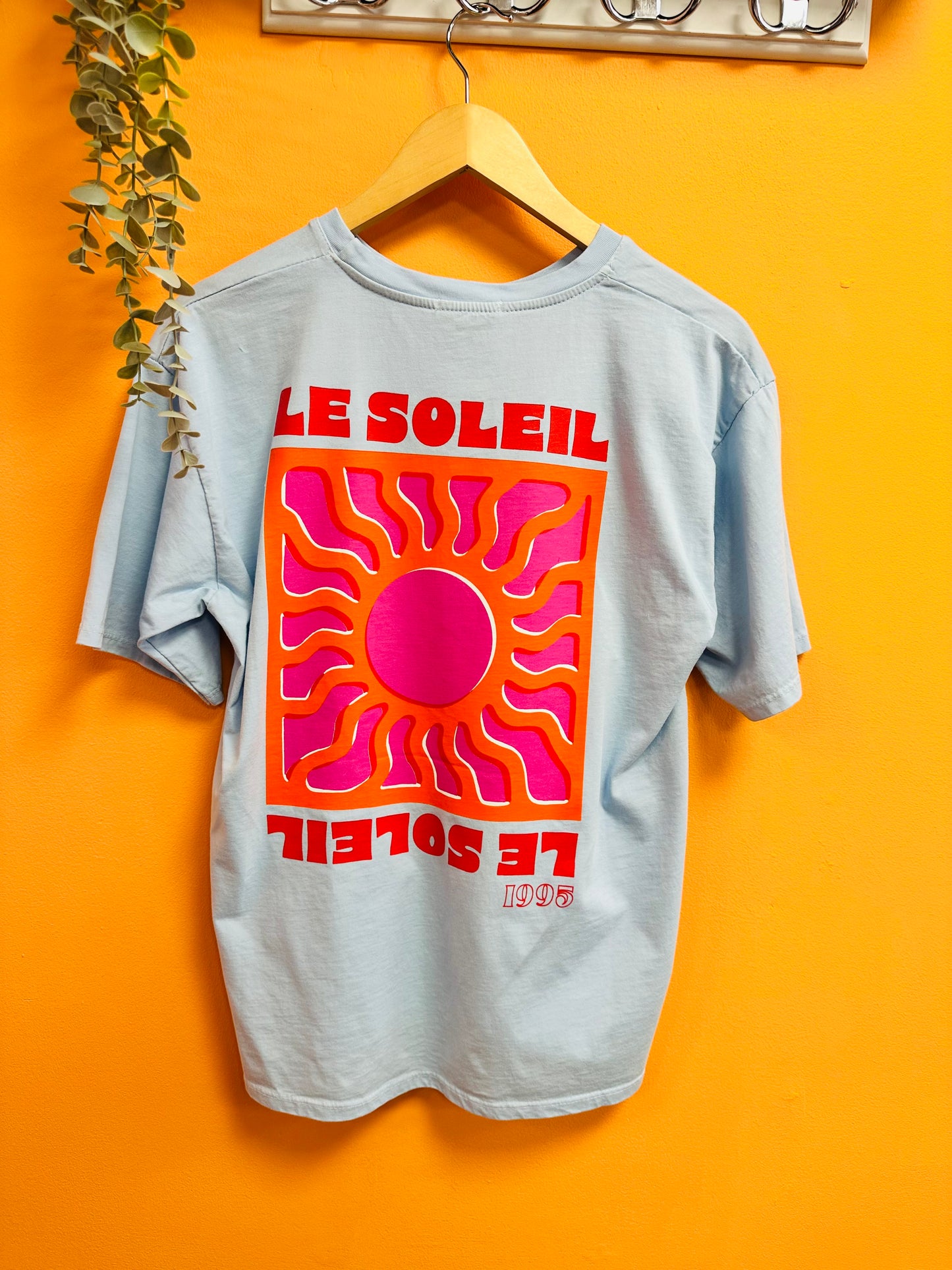 Le Soleil Tees