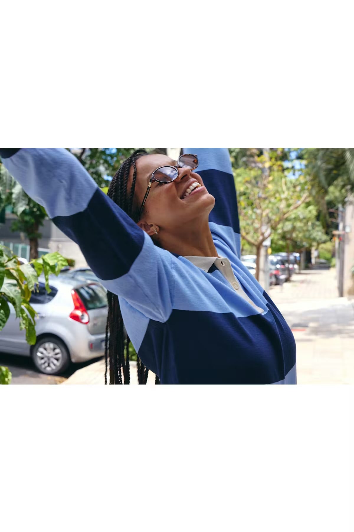 Boston Pullover Blue - Rogue Boutique UK