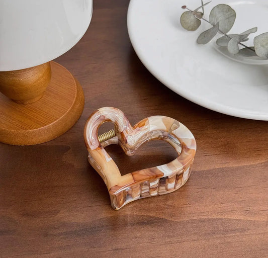 Open Heart Marble Claw