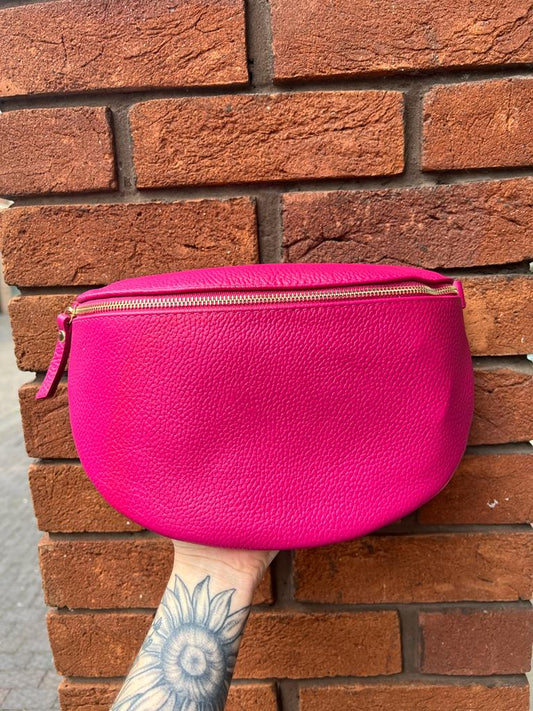 Astra Halfmoon Bag Pink
